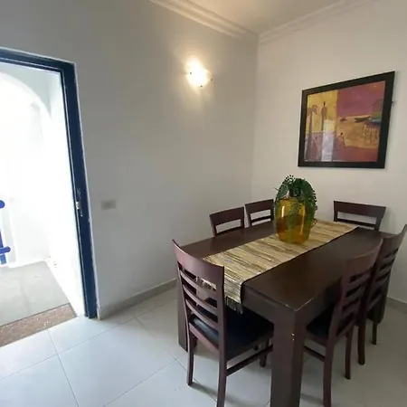 42 Thira - Beautiful Beach Apartment Ballito Exterior photo