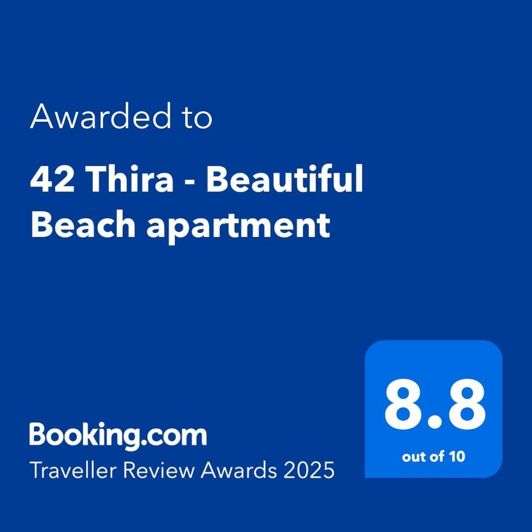 42 Thira - Beautiful